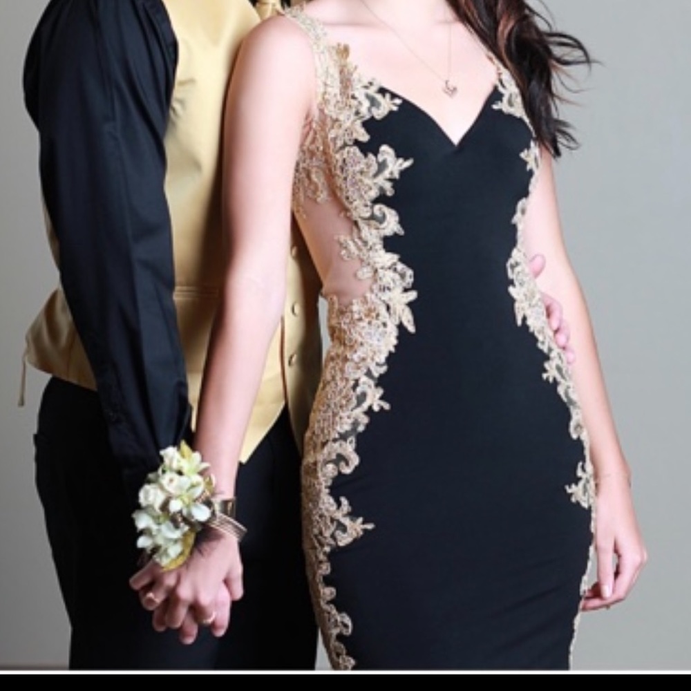 JOVANI FITTED FLOOR LENGTH BLACK AND GOLD MESH DRESS